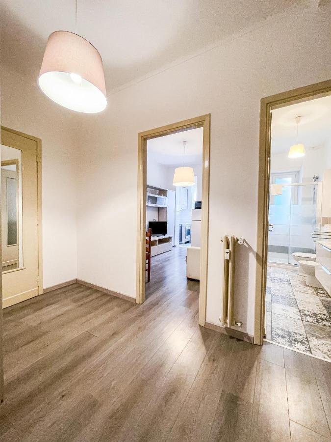 Myhouse Inn Marche - Affitti Brevi Italia 토리노 외부 사진